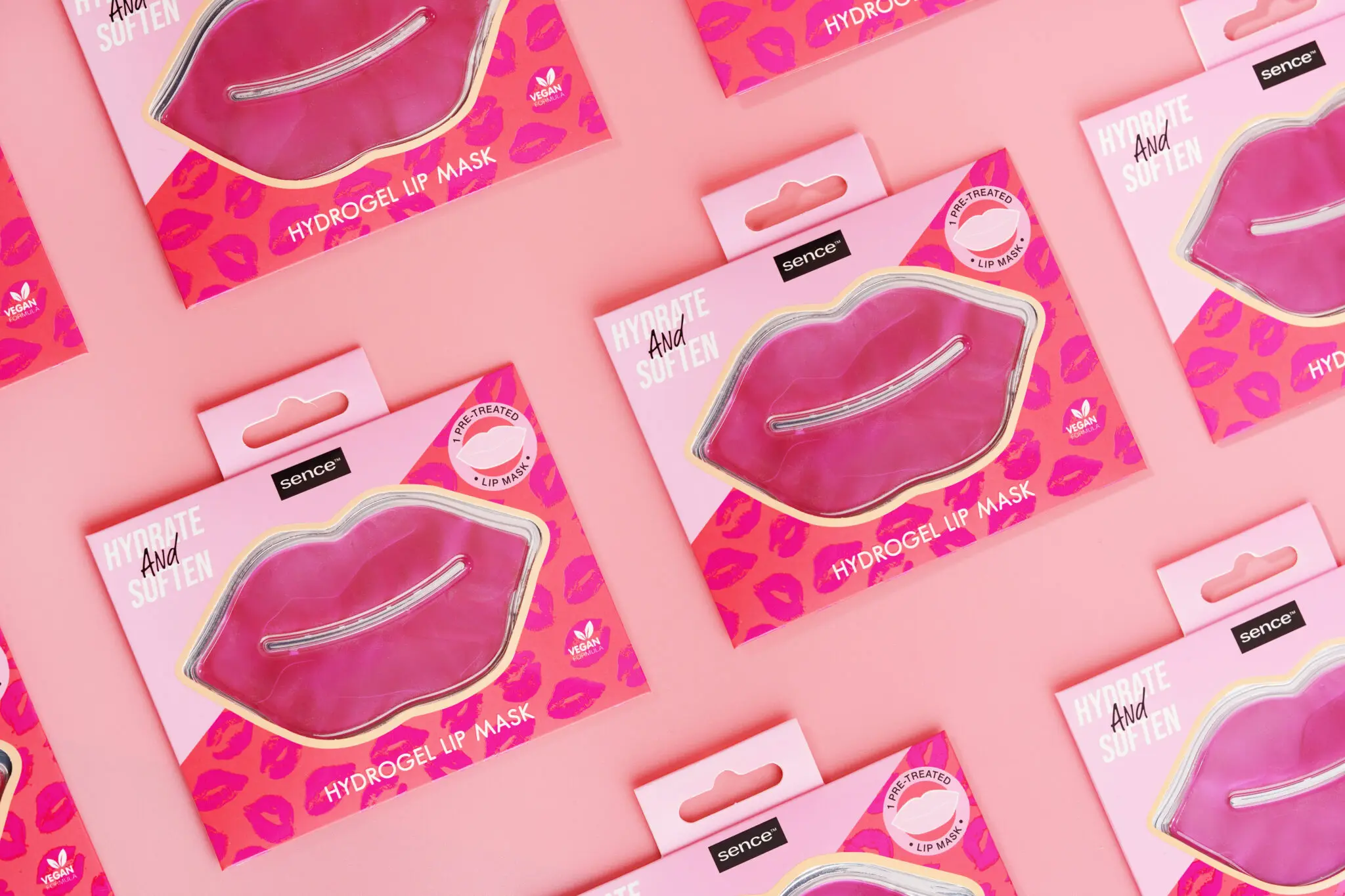 2022073_GlowGirls_LipMask