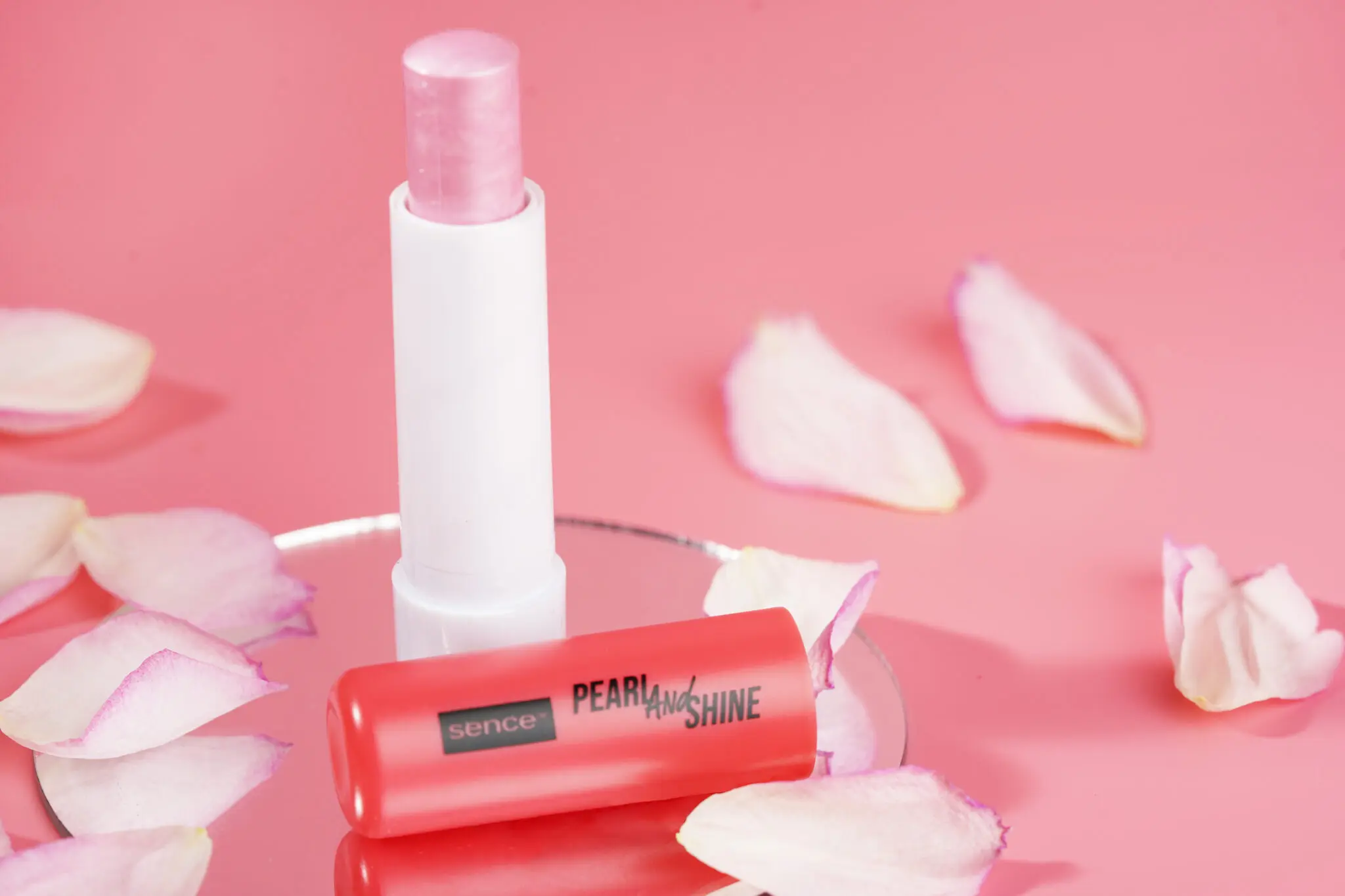 2022222_GlowGirls_LipBalm