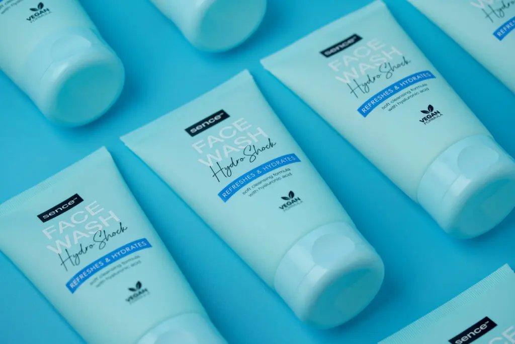 2026431 Face Wash1