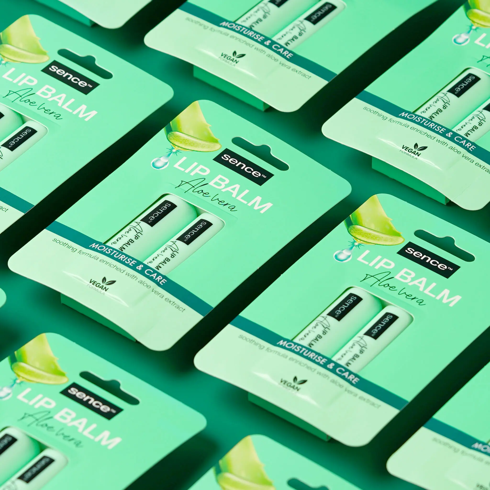 2028345_SENCE_AloeVera_LipBalm3