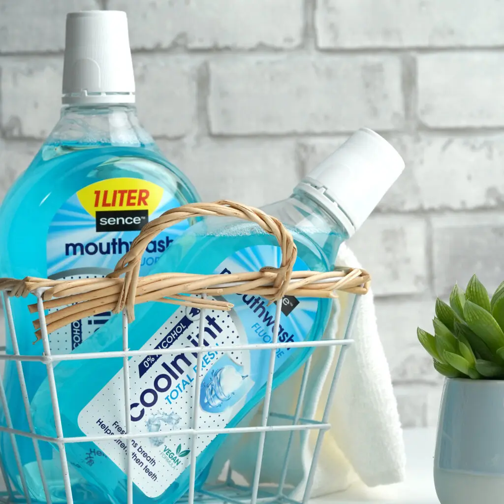 166402_Mouhtwash_Coolmint_Mix_1