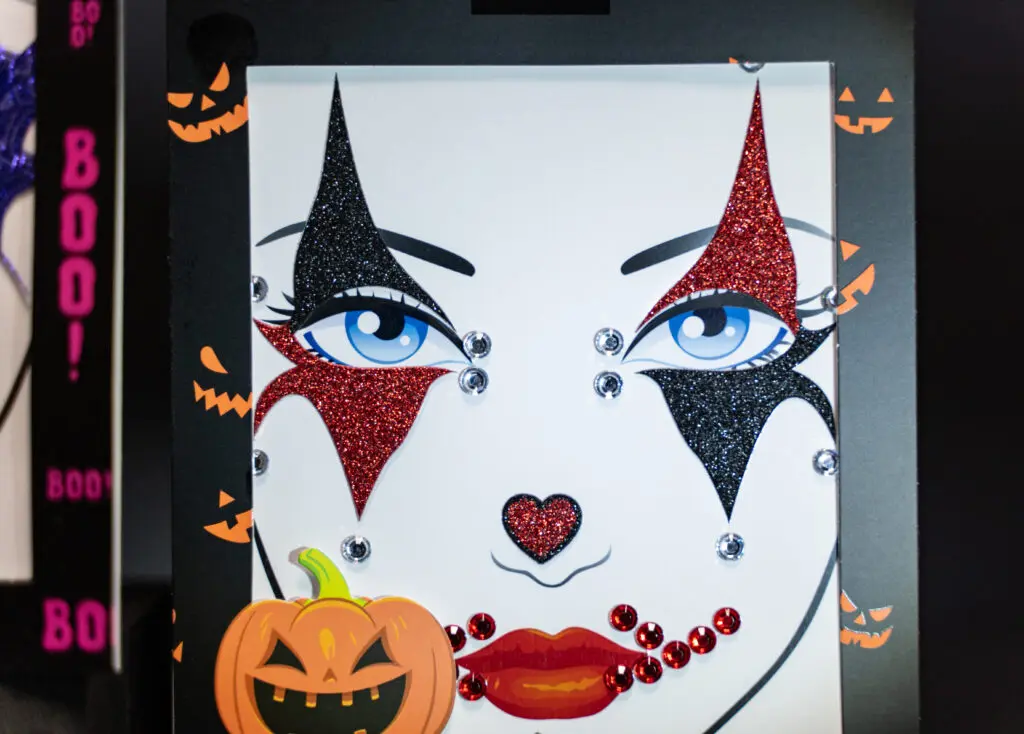2052138_SENCE_Halloween_Face Tattoos_174