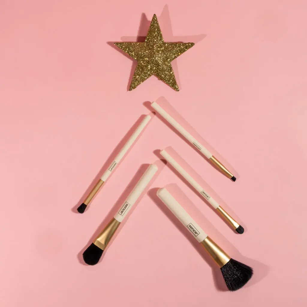 2053368_SENCE_Brush Gift Set_DSC00763