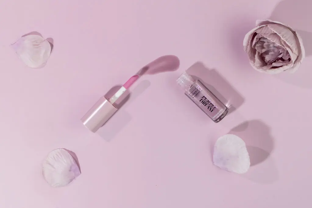 2057136_SENCE_Lip Glow Oil_DSC07706