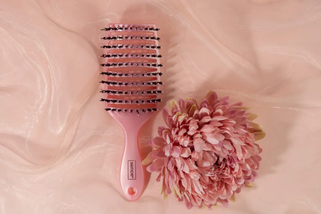 2057141_SENCE_Wet Hairbrush_DSC07600