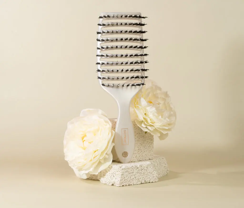 2057141_SENCE_Wet Hairbrush_DSC07636