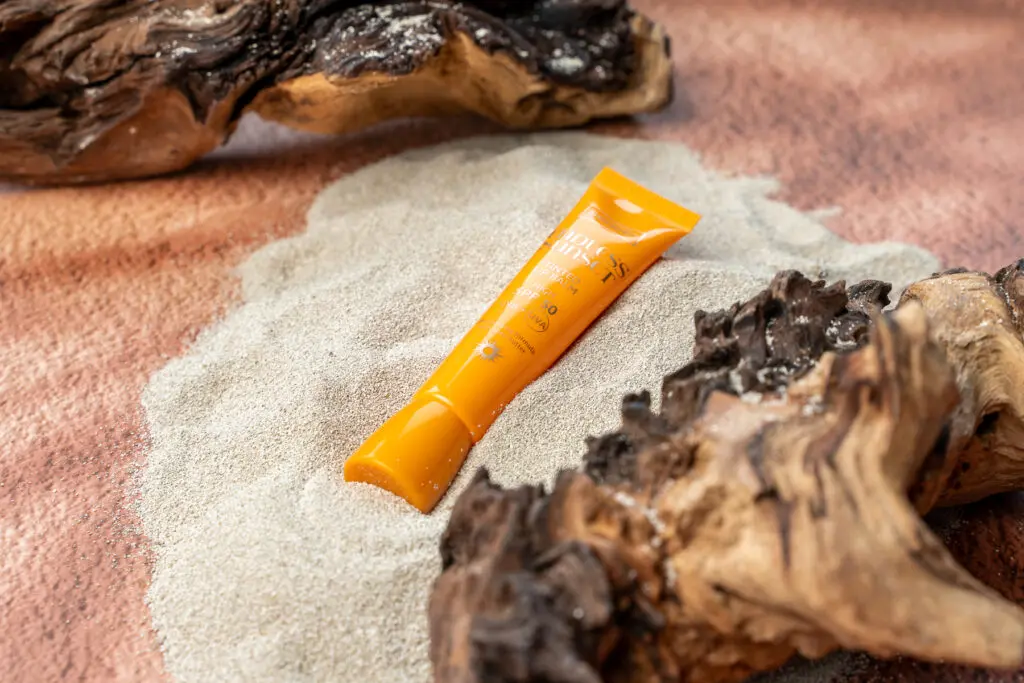 2057248_SENCE_Lip Balm_07957