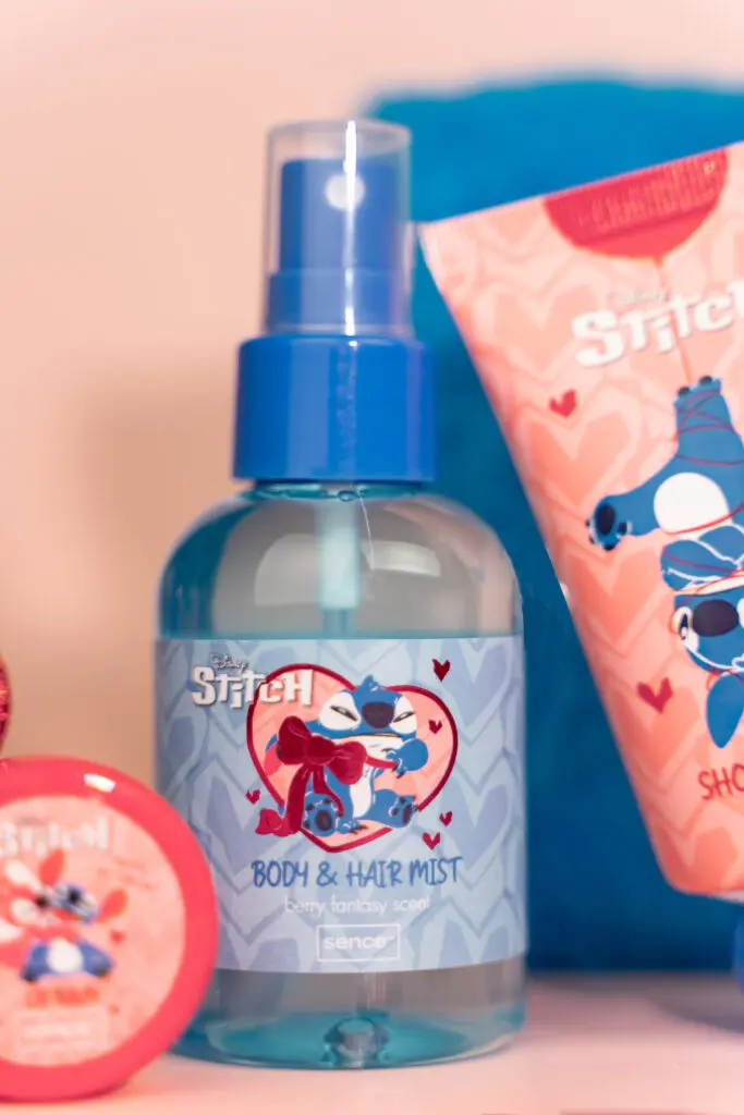 2059699_SENCE_Stitch_Lovingly Annoying_Toiletry Bag_DSC01689