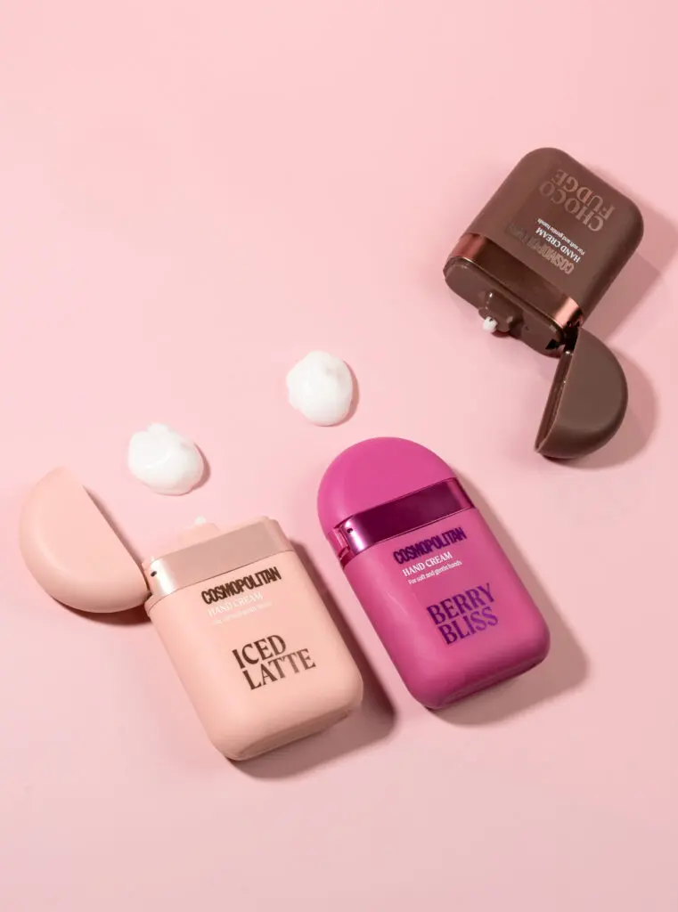 2056550_SENCE_Cosmopolitan_HandCream_3ass_sfeer2