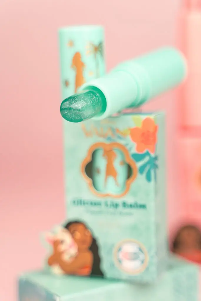 Disney Vaiana-Inspired Glitter Lip Balm – photo 5