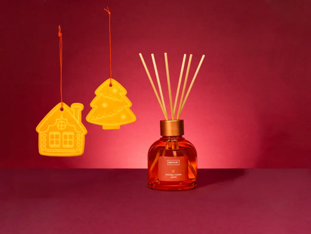 Sence Christmas Treats gingerbread reed diffuser and fragrance card