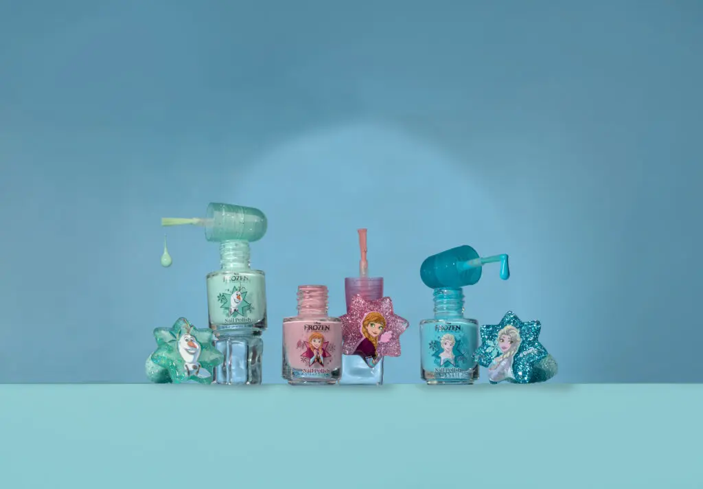 Sence Disney Frozen-Inspired Nail Polish & Hair Set – photo 3