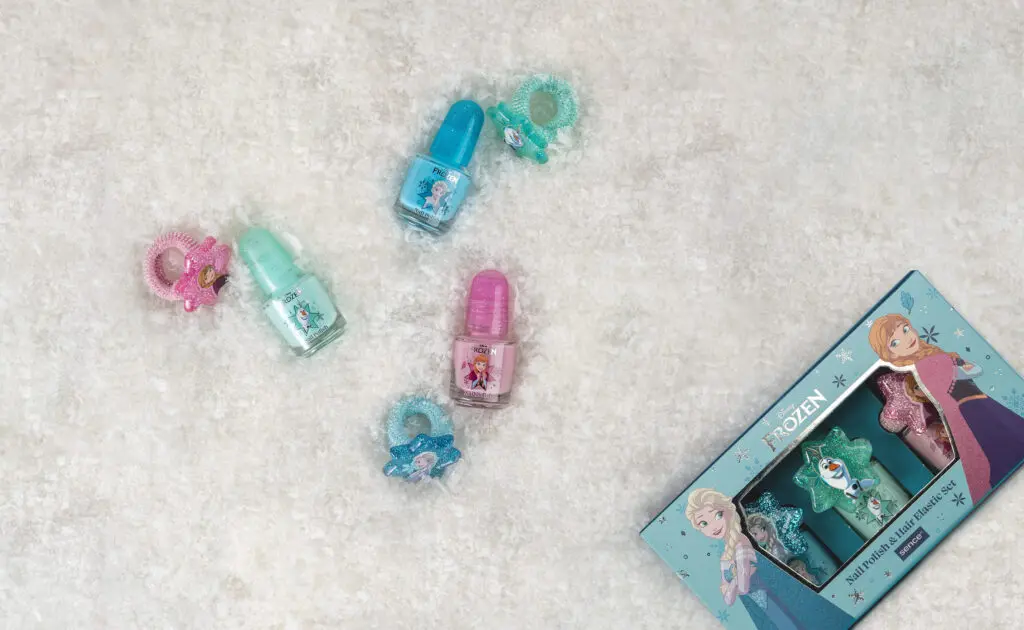 Sence Disney Frozen-Inspired Nail Polish & Hair Set – photo 4