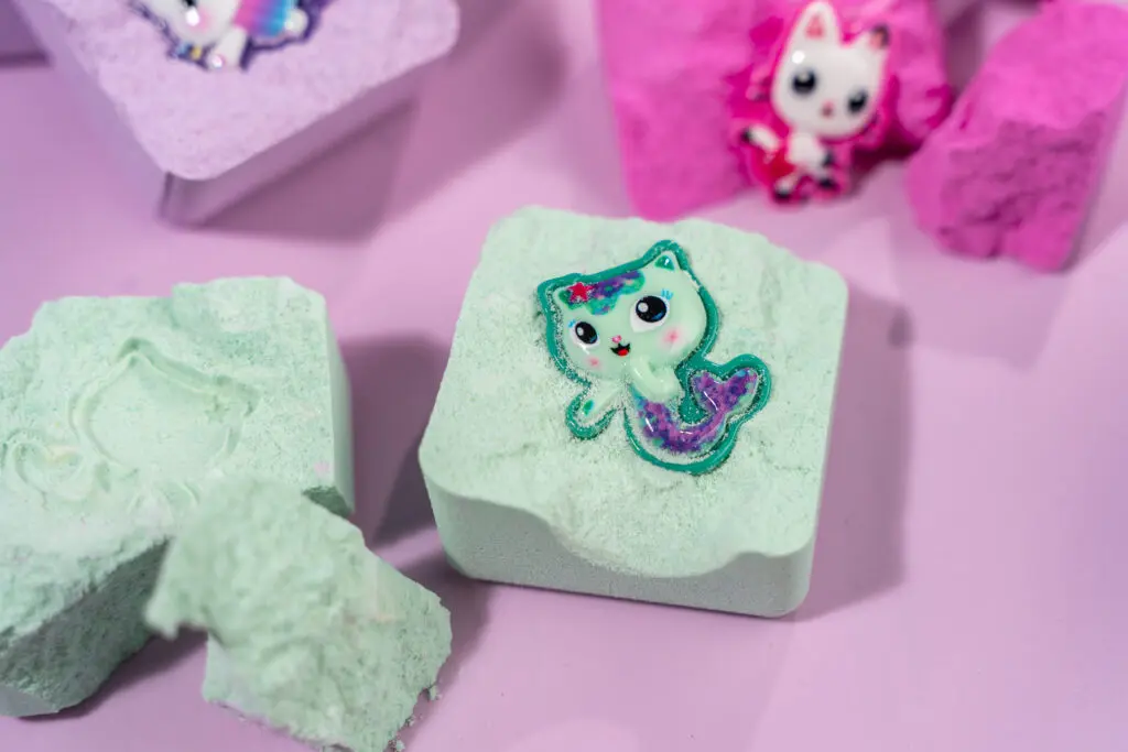 Sence Gabby’s Dollhouse Surprise Bath Fizzer – photo 3