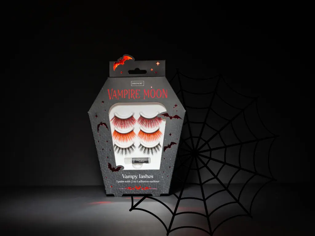 Sence Halloween Vampy Lashes, three pairs of false eyelashes in a coffin-shaped pack