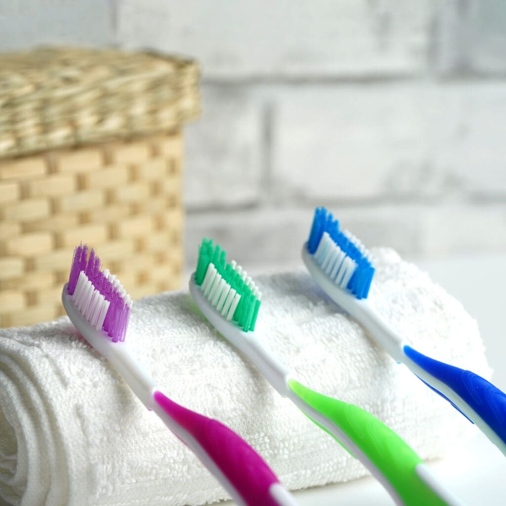 166411_Toothbrush_3pack_2