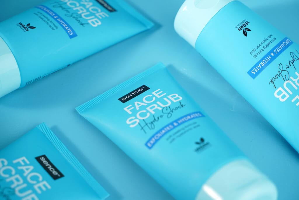 2026430_Sence_Hydro_FaceScrub_3