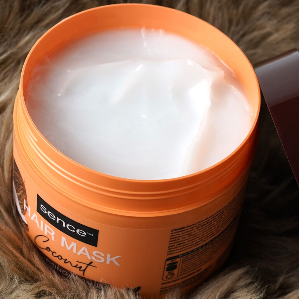 2026461_Coconut_HairMask_2