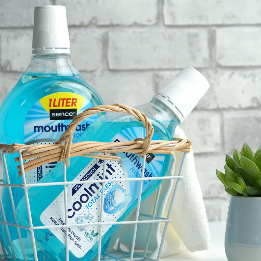 166402_Mouhtwash_Coolmint_Mix_1