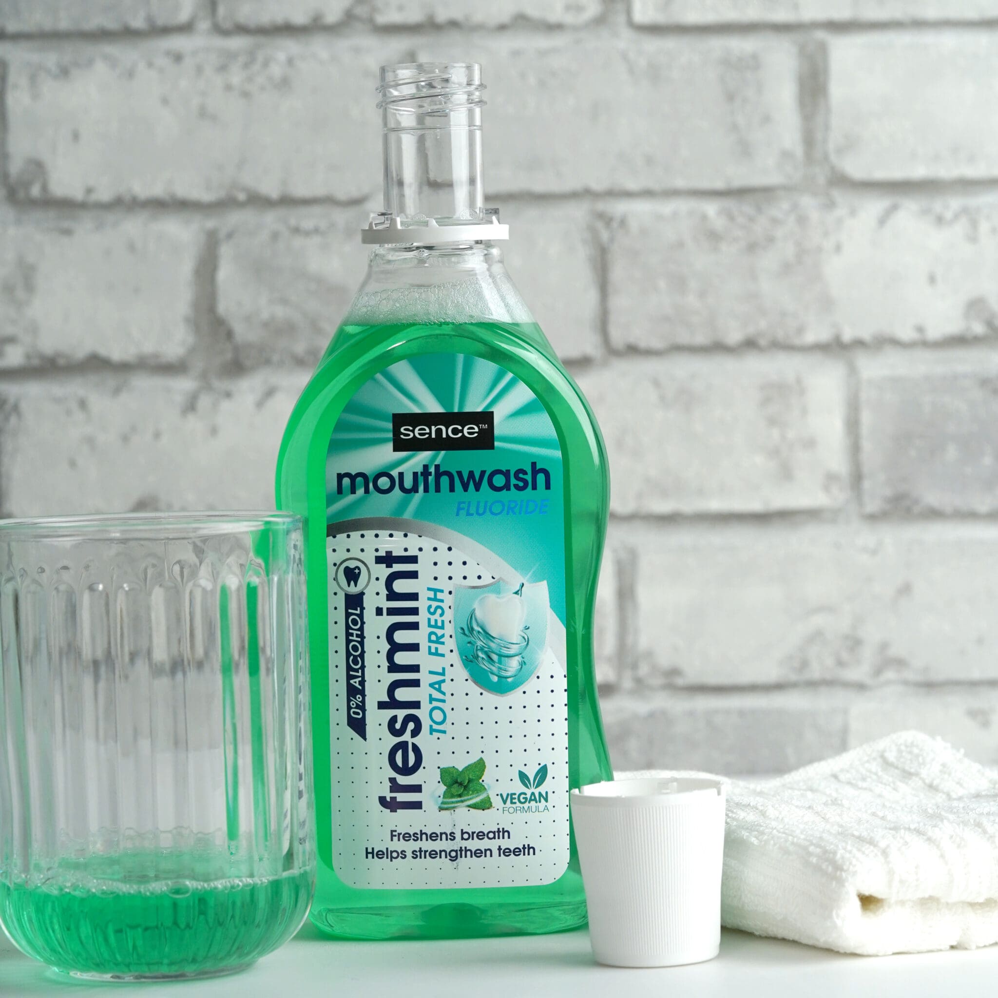166403_Mouthwas_Freshmint_500ml_2