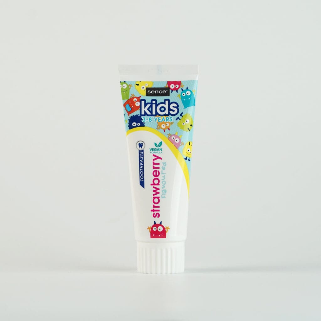 166404_Dental – Fresh Kids Toothpaste Strawberry (PF-VF)