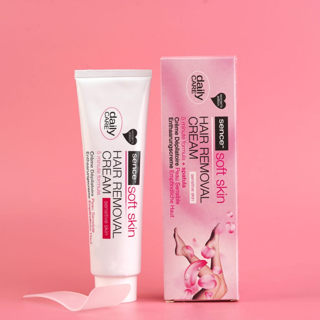 2027046_HairRemoval_Cream_SensitiveSkin_3