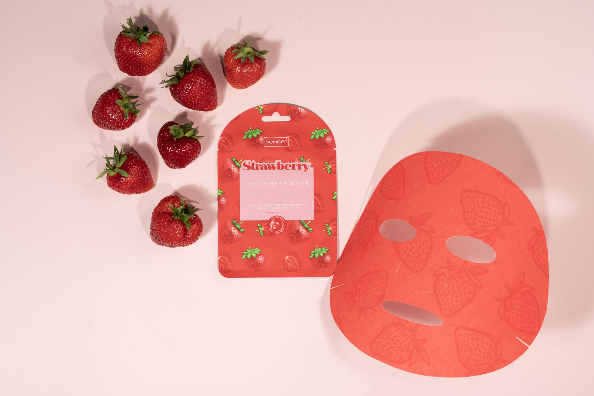 2051010_SENCE_Good Recipe_Facial Sheet Mask Strawberry_DSC06692 copy