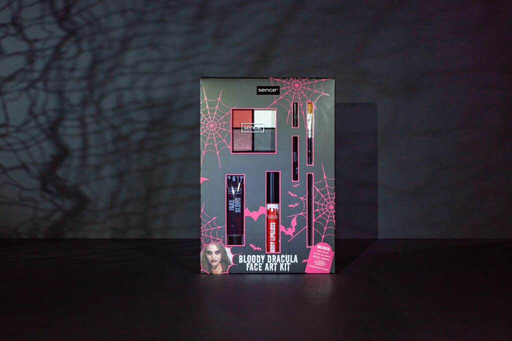 2051995_SENCE_Halloween_Face Art Kit_053