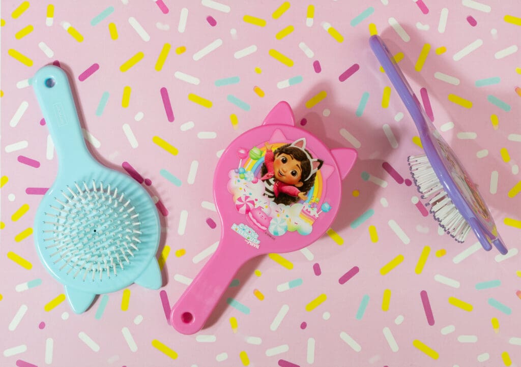 2056483_SENCE_Gabby’s Dollhouse_Hair Brush_DSC08433 2056483_SENCE_Gabby’s Dollhouse_Hair Brush_DSC08433