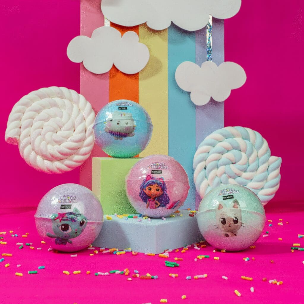 2056482_SENCE_Gabby’s Dollhouse_Bath Bombs_DSC08403