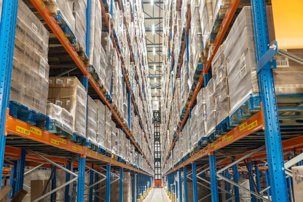 2025-04-24-Kolham-interieur-exterieur-Stockfoto_MBP00514-1024×684