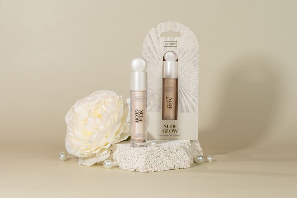 2057135_SENCE_Liquid Highlighter_DSC07616