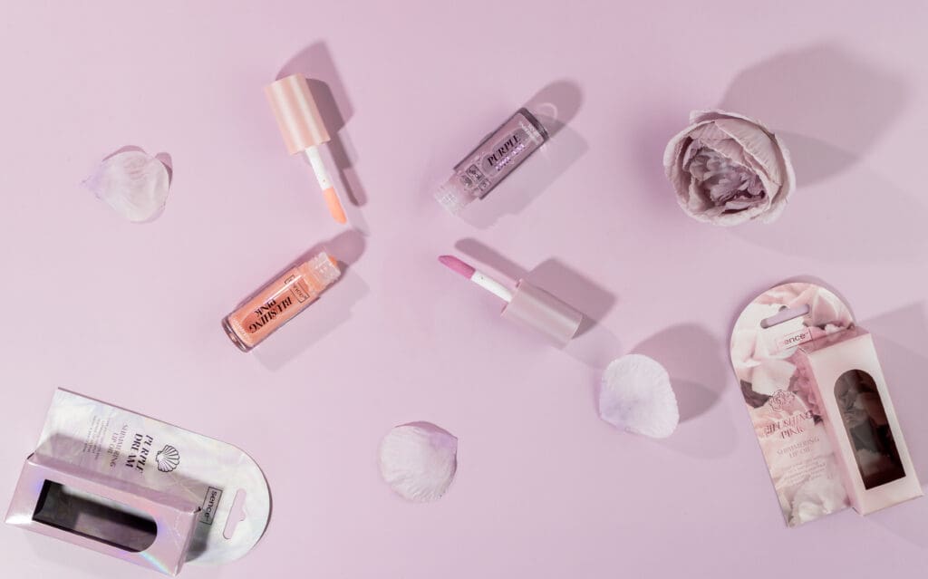 2057136_SENCE_Lip Glow Oil_DSC07714