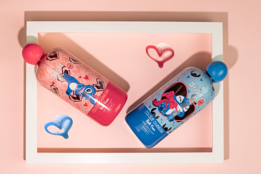 2059680_SENCE_Stitch_Lovingly Annoying_Colour changing Bath Foam_DSC01809