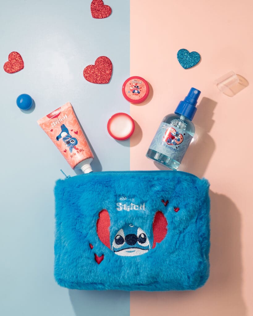 2059699_SENCE_Stitch_Lovingly Annoying_Toiletry Bag_DSC01704-pag 25